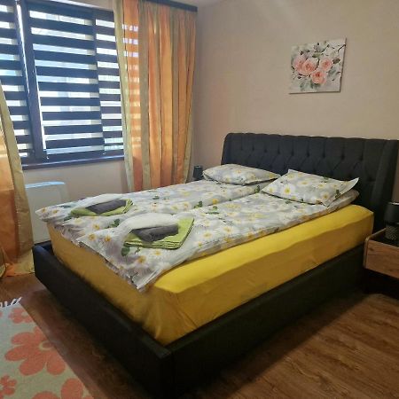 Studio Kameliya Kazanluk Bagian luar foto