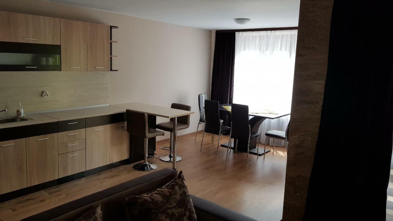 Studio Kameliya Kazanluk Bagian luar foto